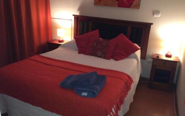 Hostal Juanita Lazo B & B
