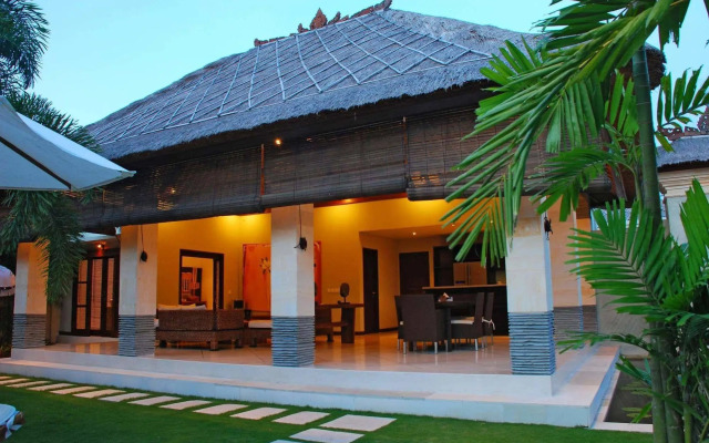 Villa Cinta