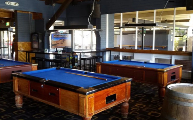 Lake Jindabyne Hotel