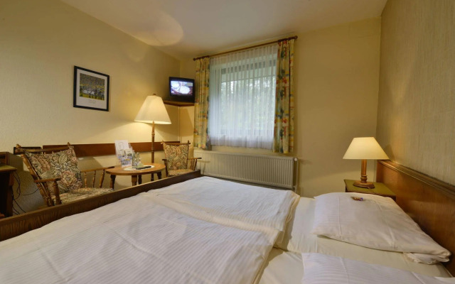 Greenline Hotel Holst