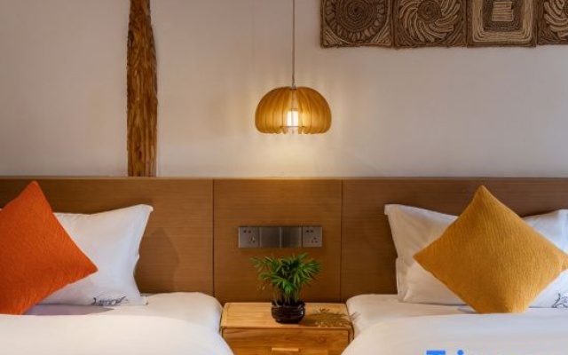 Guqin Courtyard · Guqin Flower Garden Boutique Stay (Dali Ancient City South Gate Store) – Guest Rooms – Dali