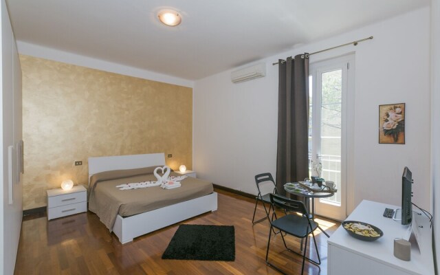 My Room Private Center