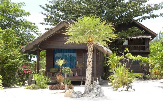 Blue Tribes Garden Beach Resort