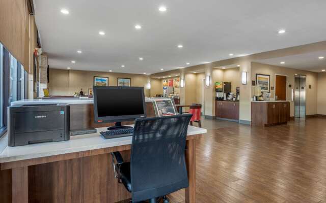 Comfort Suites Pelham Hoover I-65