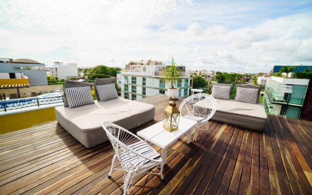 Be Playa Hotel Boutique & Rooftop Bar