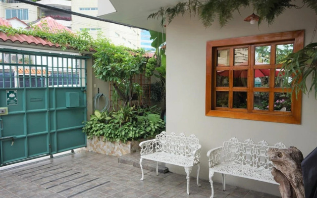 Hostal Macaw