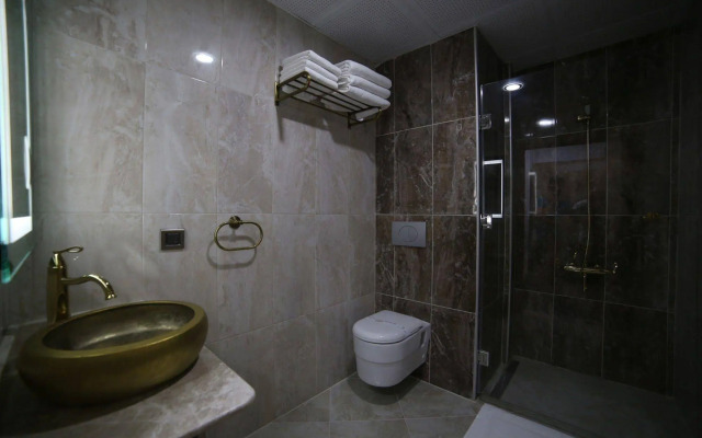 Grand Serenay Hotel