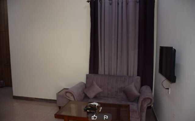 Hotel The Taj Multan