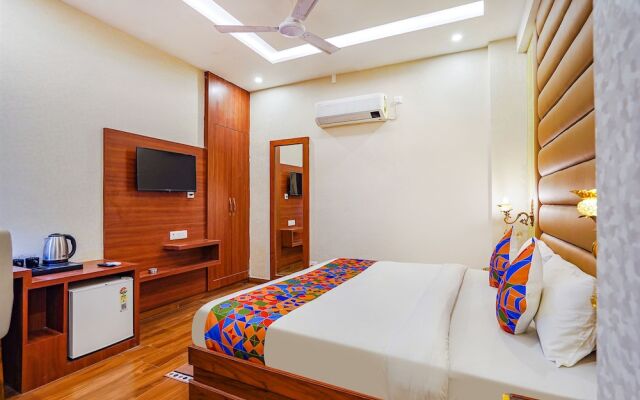 FabHotel Prime Noida Sector 63