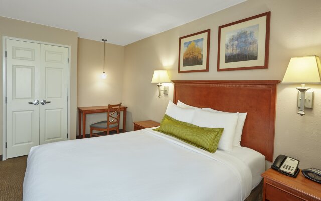 Candlewood Suites Aurora-Naperville by IHG