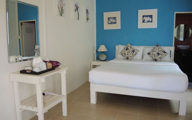 The C Samet Beach Resort