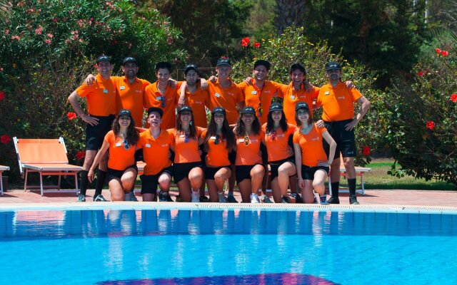 Conte Di Cabrera Hotel Club