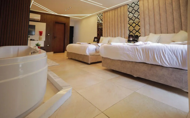 The Muse Pyramids INN