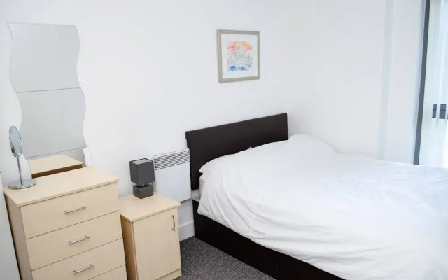 Henry Street - Apt 22