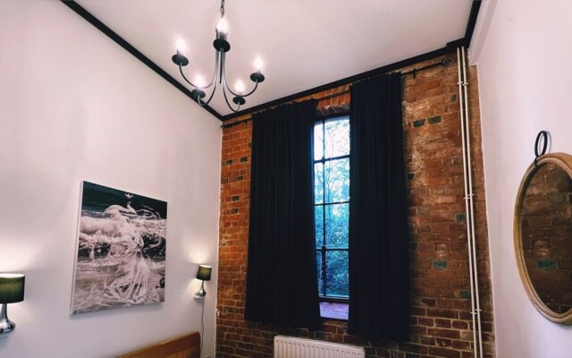 Lovely 2-bed Apartment in Canterbury