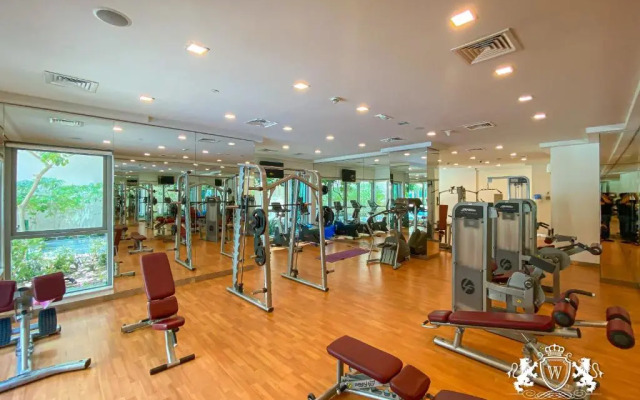 Westminster Boulevard Central - Burj Khalifa