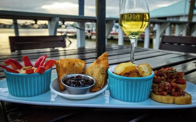 Harbour View Boutique Hotel & Wellness Retreat