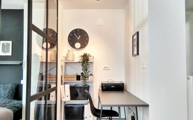 Poet's Street Apartment