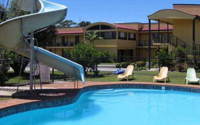 BEST WESTERN The Lakesway Motor Inn