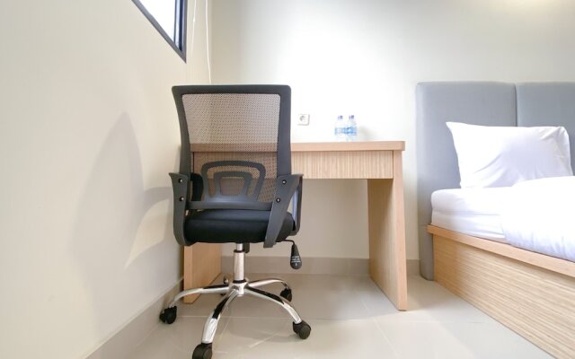 Minimalist And Nice Studio Apartment At Evenciio Margonda