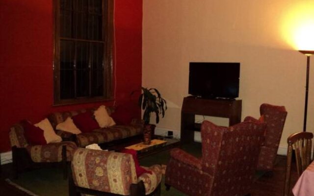 Hostal Residencia en el Cerro