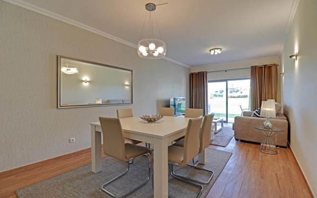 Albufeira Paradise With Pool by Homing