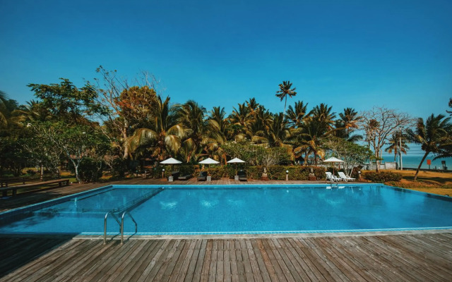 Nana Beach Hotel