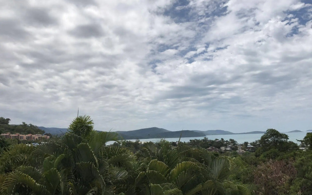 Whitsunday Reflections Apartments