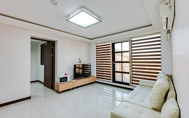 Vista Hill Pool Villa