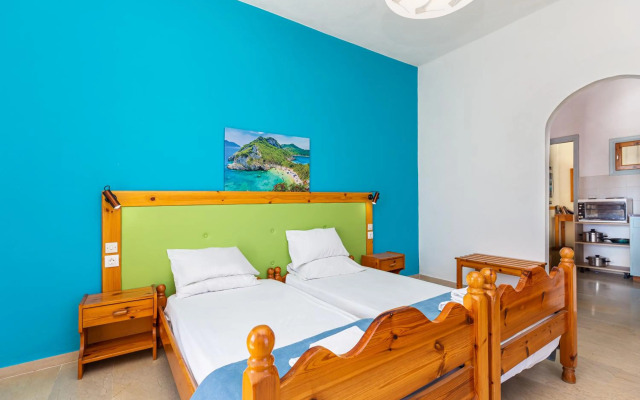 Alexandros Studios by Estia