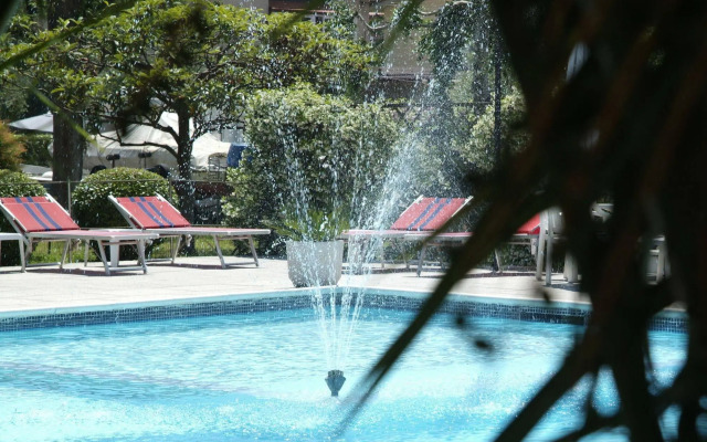 Hotel River Park