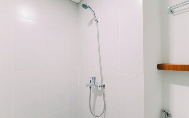 Best Homey And Nice Studio At Royal Sentul Park Apartment