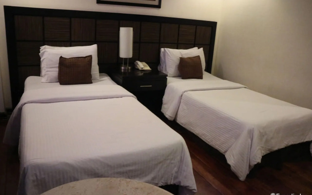 Sugarland Hotel