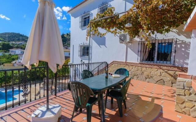 Casa Luna Alora by Ruralidays