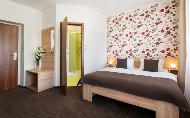 Hotel Bon
