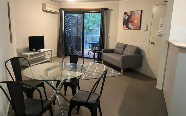 Spring Hill Gardens Apartments