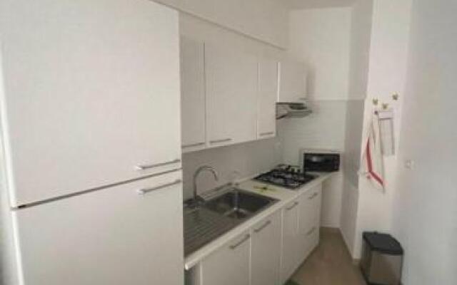Flat 2 Bedrooms 1 Bathroom - Recco