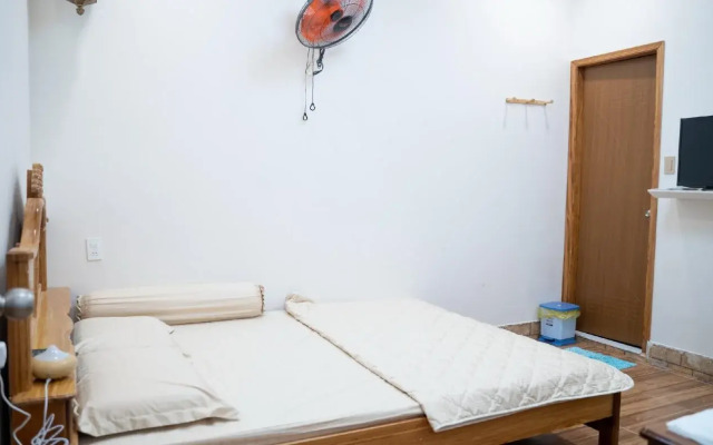 Duy Anh Hotel by OYO Rooms