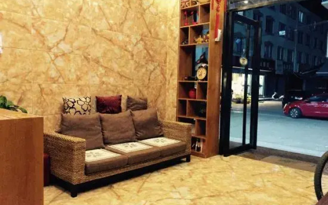 Shanxueshan Villa Hotel (Yangshuo West Street Lijiang Branch)