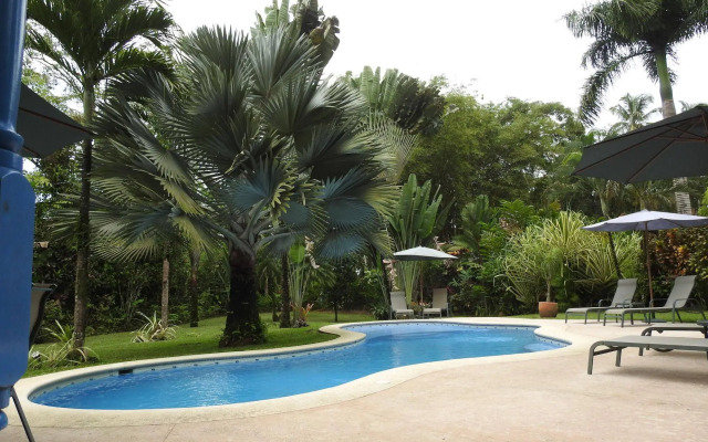 Playa Negra Guesthouse