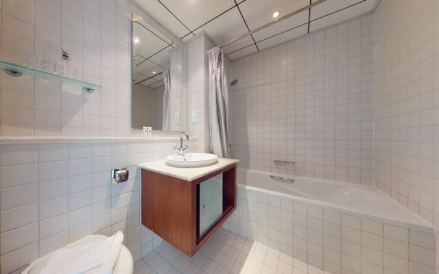 Dubai Marina- Al Sahab 4202