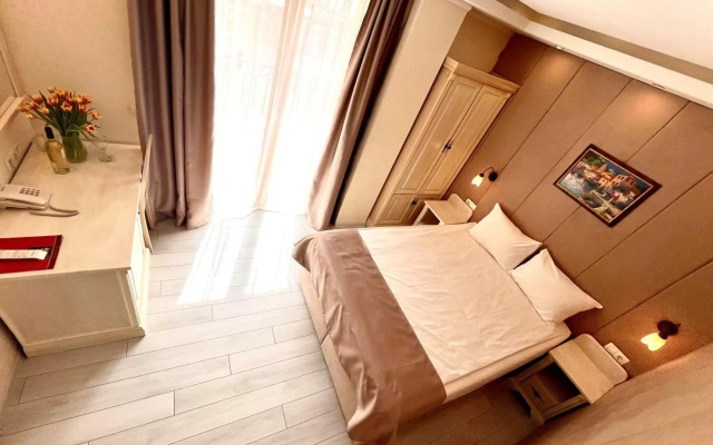 Hotel Adria