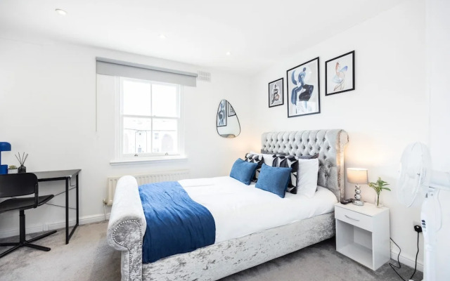 Morden 2-bed House in Canary Wharf London