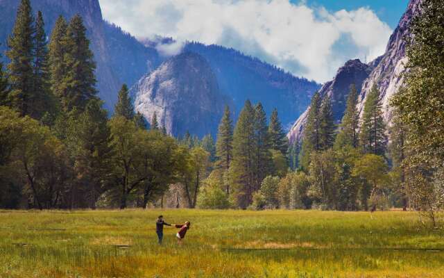 Best Western Plus Yosemite Gateway Inn