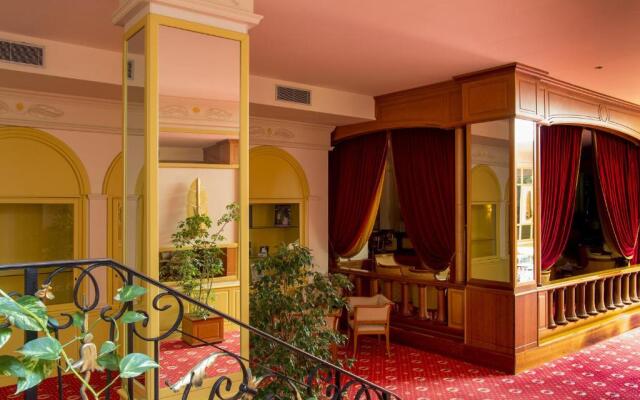 Grand Hotel La Pace