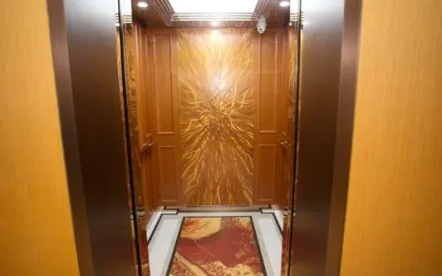 Pingdingshan Runzeyuan Shenma Hotel