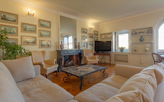 Ponte Vecchio 3 bedroom apartment