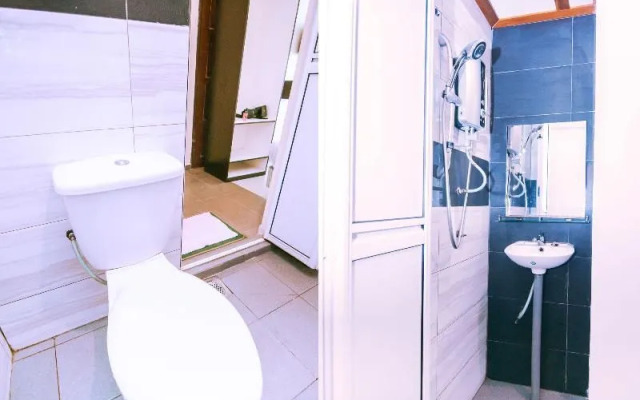 SPOT ON 89623 Nawawi's Backpackers