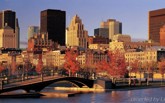 AC Hotel by Marriott Old Montreal