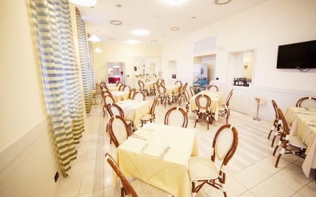 CH Hotel Del Golfo